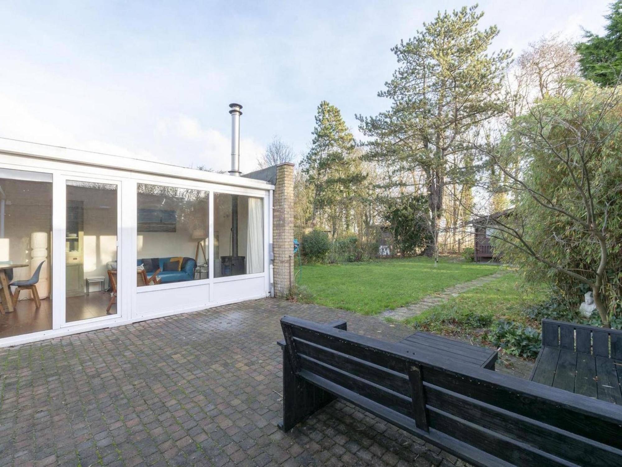 Stylish Bungalow With A Large Garden Sint Maartensvlotbrug Exterior photo