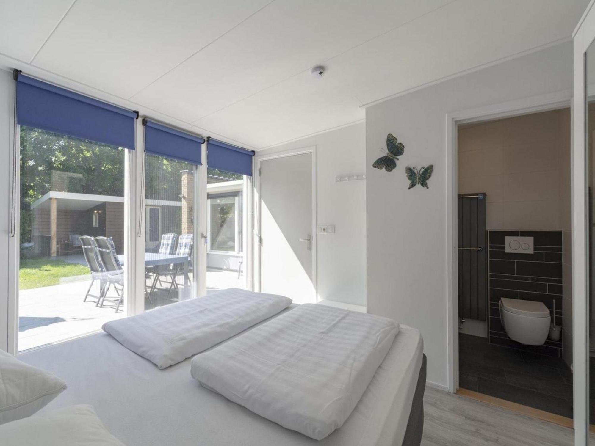 Stylish Bungalow With A Large Garden Sint Maartensvlotbrug Exterior photo
